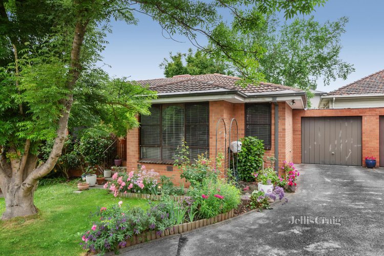 2 23 Percy Street Mitcham 3132