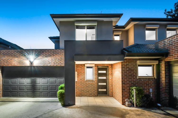 2 23 Roberts Avenue Mulgrave 3170