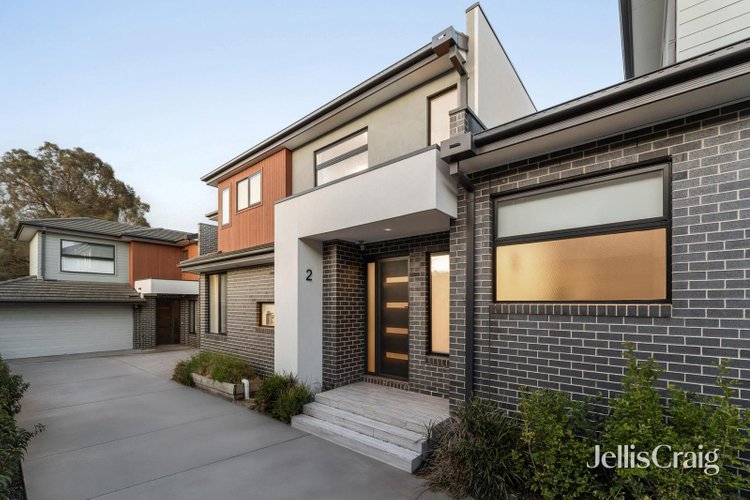 2 23 Thea Grove Doncaster East 3109