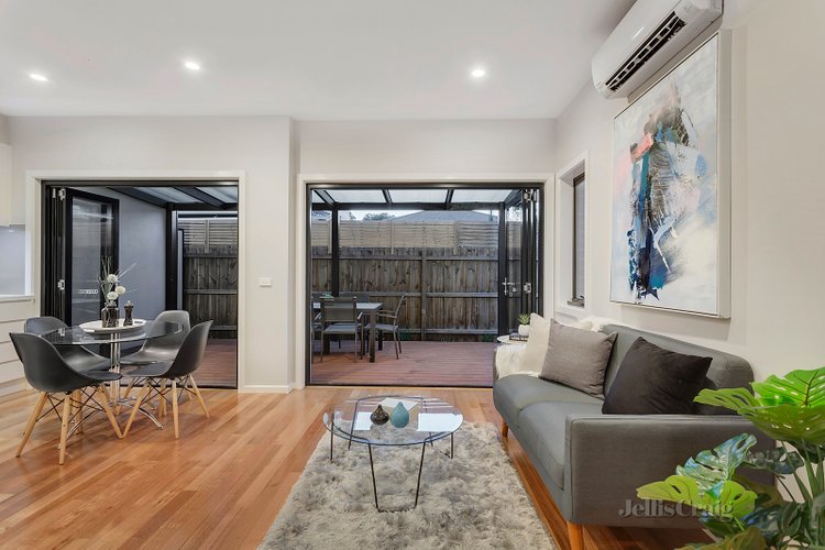 2/236 Collins Street Thornbury 3071