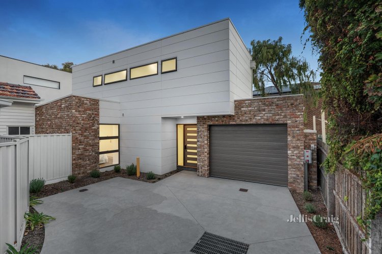 2 24 Molden Street Bentleigh East 3165
