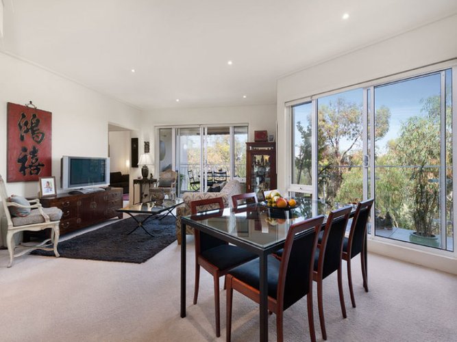 22 4 Seisman Place Port Melbourne 3207