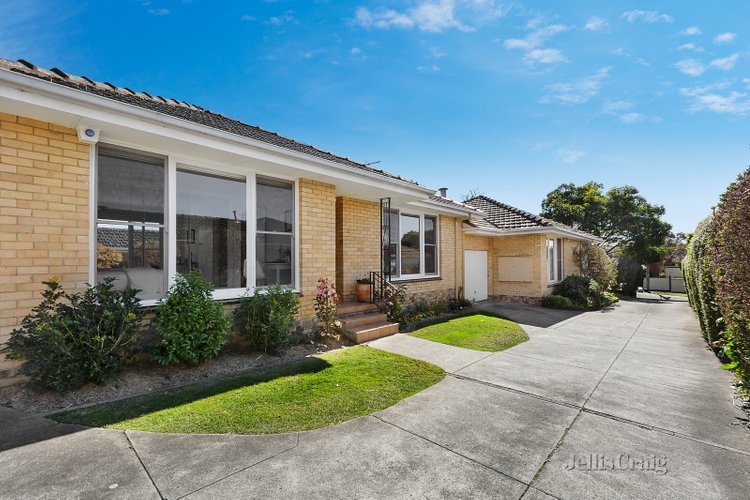 2/25 Hazel Street Camberwell 3124
