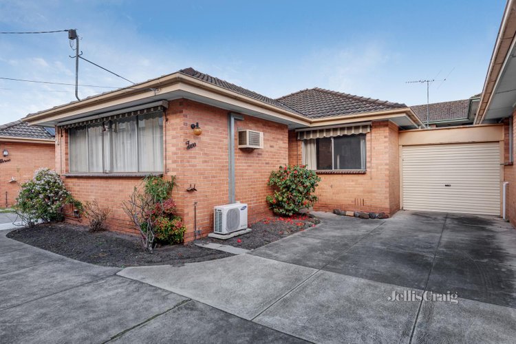 2 26 Royal Avenue Glen Huntly 3163