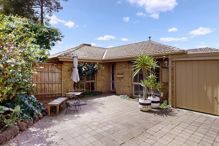 2/26 Whitmuir Road Bentleigh 3204