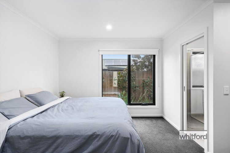 2/27-29 Marlo Street, Hamlyn Heights