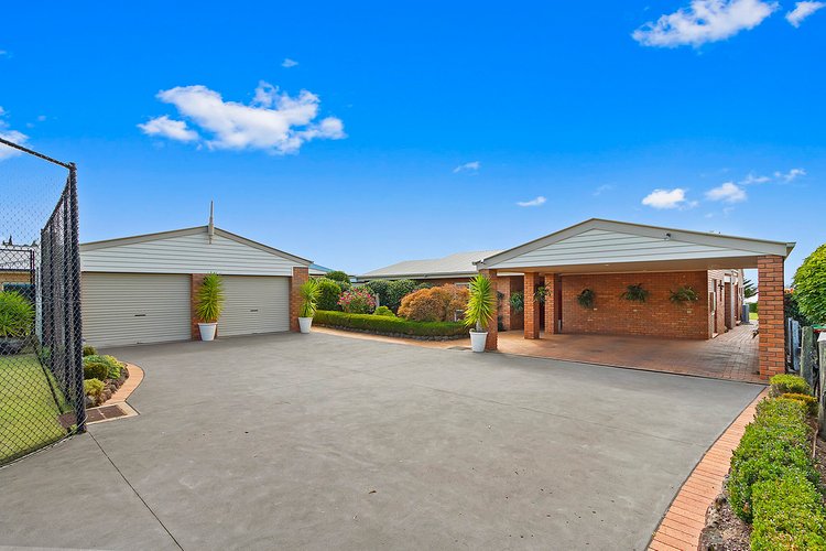 227 Bay Road, Eagle Point