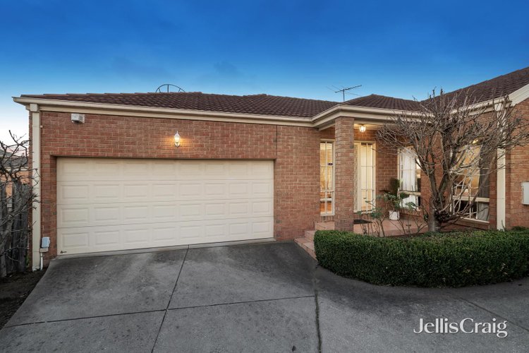 2 27 Mckenna Road Glen Waverley 3150