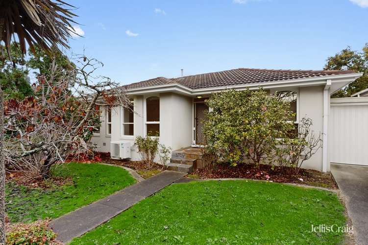 2/27 View Street Mont Albert 3127