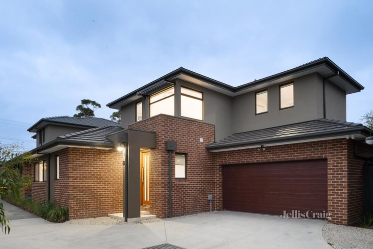 2 272 Waiora Road Macleod 3085