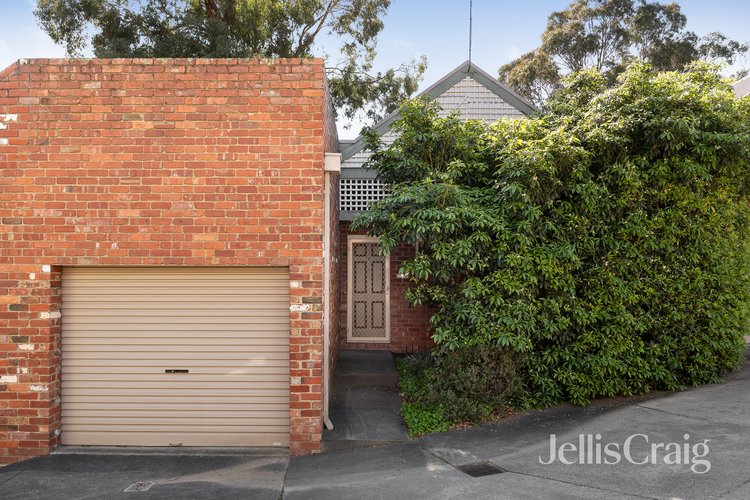 2/28 Hoban Ave  Montmorency 3094
