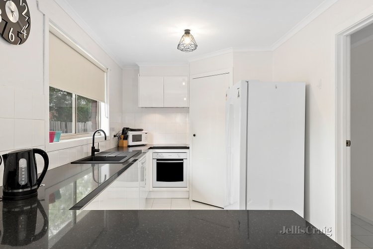 2/28 Kent Street Sebastopol 3356