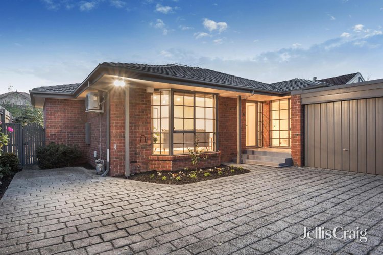 2 284 Mont Albert Road Surrey Hills 3127