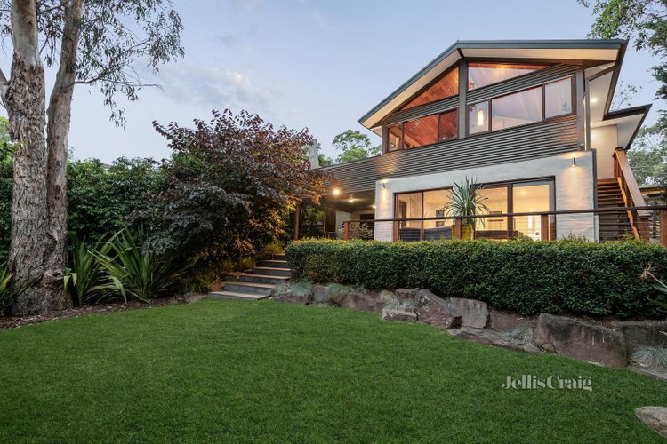 229 Old Eltham Road Lower Plenty 3093