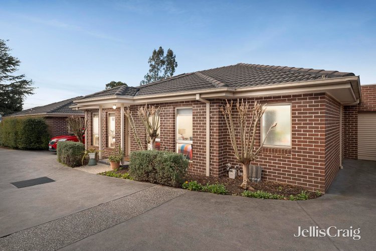 2 29 Slevin Street Lilydale 3140