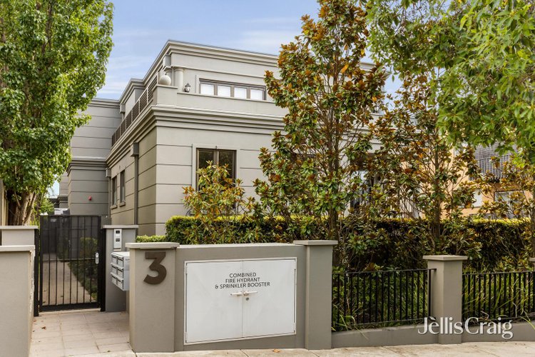 2 3 Ascot Street Malvern 3144