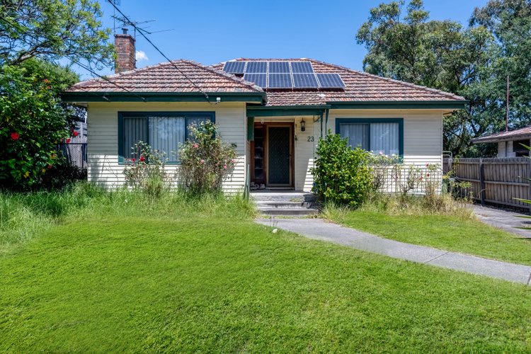 23 Barwon Avenue Reservoir 3073