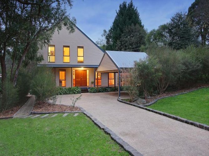23 Brackenbury Street Warrandyte 3113