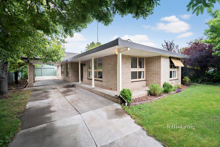 23 Christine Avenue Alfredton 3350