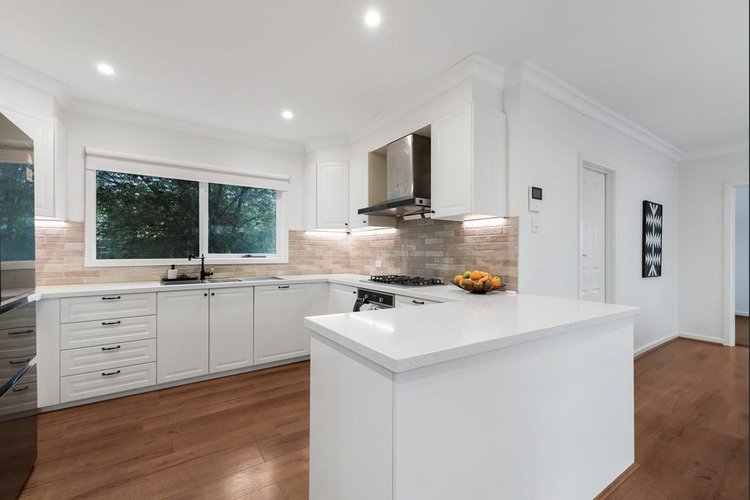 23 Darbyshire Road Mount Waverley 3149