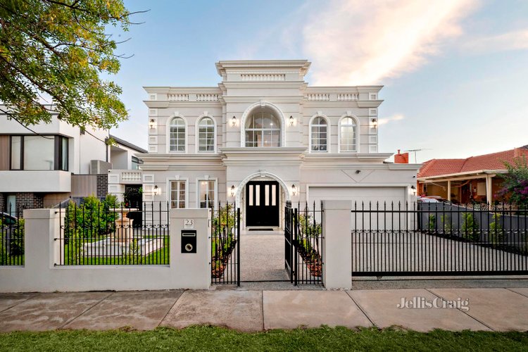 23 Duke Street Avondale Heights 3034