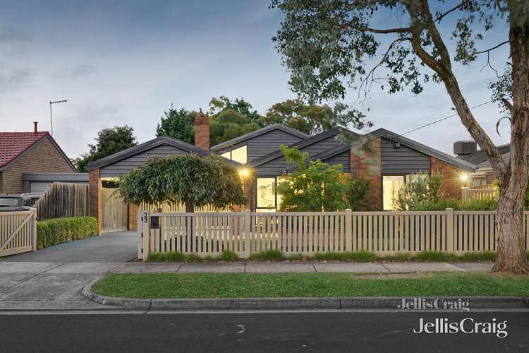23 Eastgate Drive Greensborough 3088