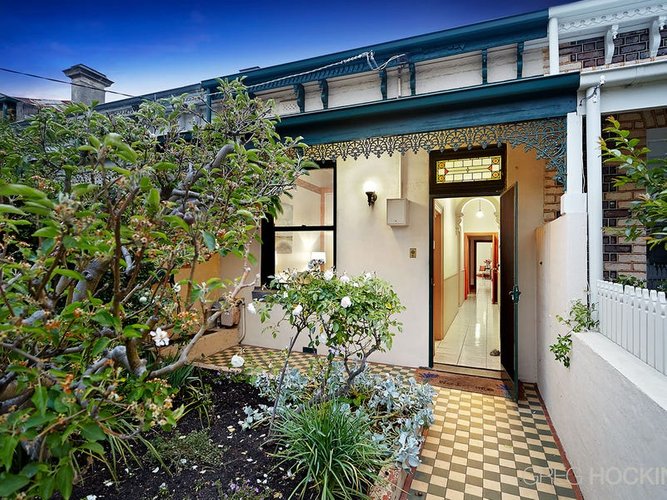 23 Finlay Street Albert Park 3206