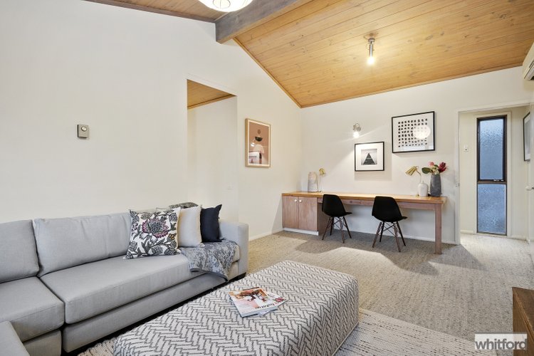 23 Hermitage Road, Newtown