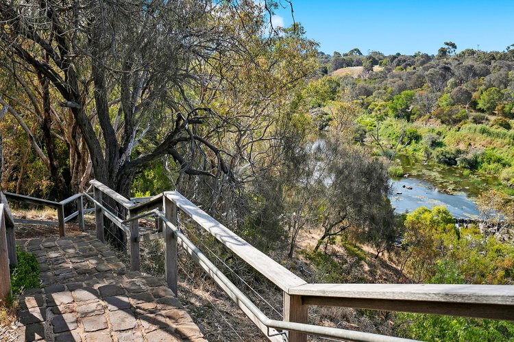 23 Highett Road, Highton