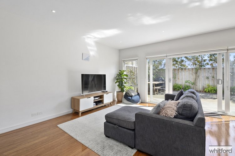 2/3 Kilgour Court, Geelong