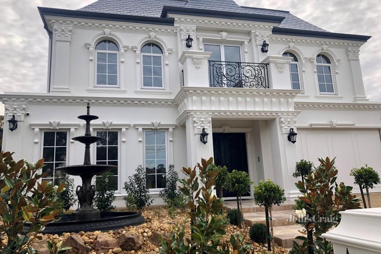 23 Kincumber Drive Glen Waverley 3150