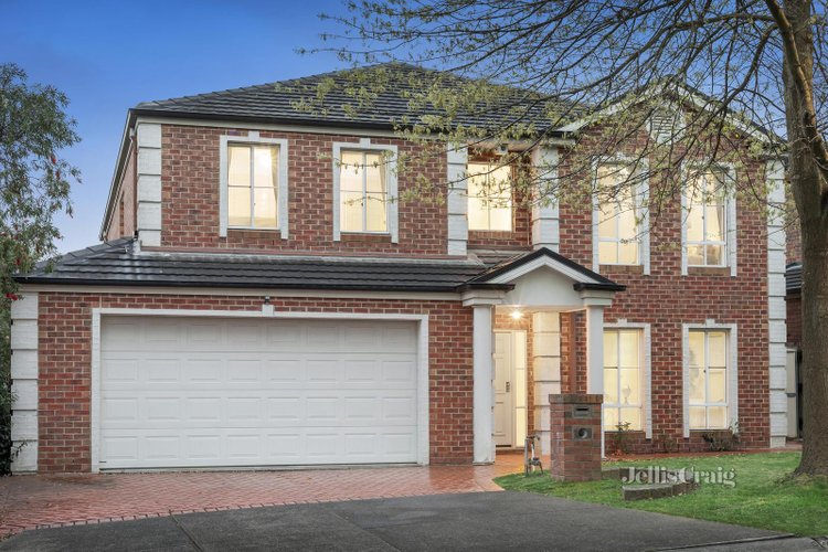 23 Knightsbridge Avenue Nunawading 3131