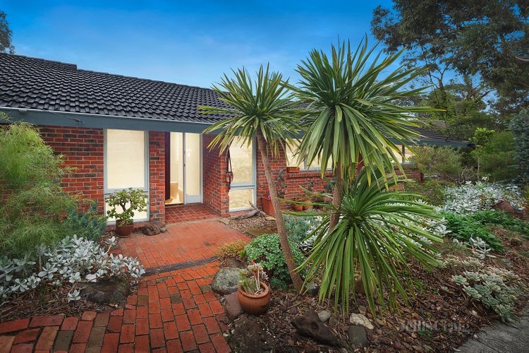 23 Lincoln Drive Lower Plenty 3093