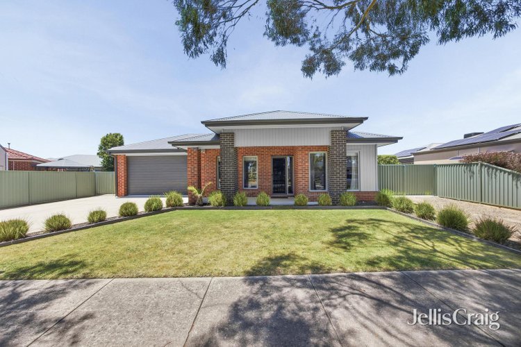 23 Mckellar Drive Miners Rest 3352
