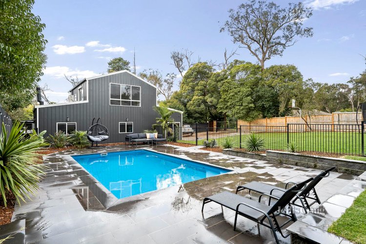 23 Mountain Drive Mooroolbark 3138