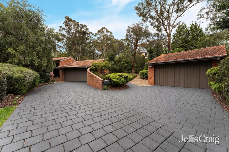 23 Murndal Drive Donvale 3111