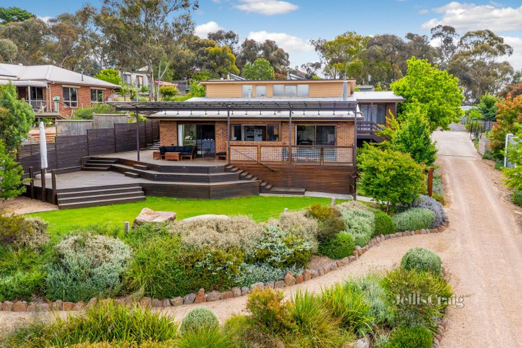 23 Preshaw Street Castlemaine 3450