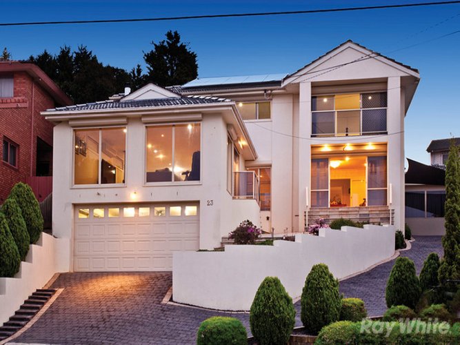 23 Rhodes Drive Glen Waverley 3150