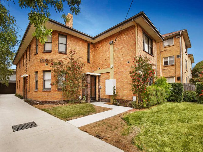 2 3 Scott Street Elwood 3184