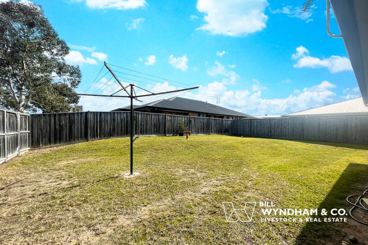 23 Shannon Boulevard, Bairnsdale