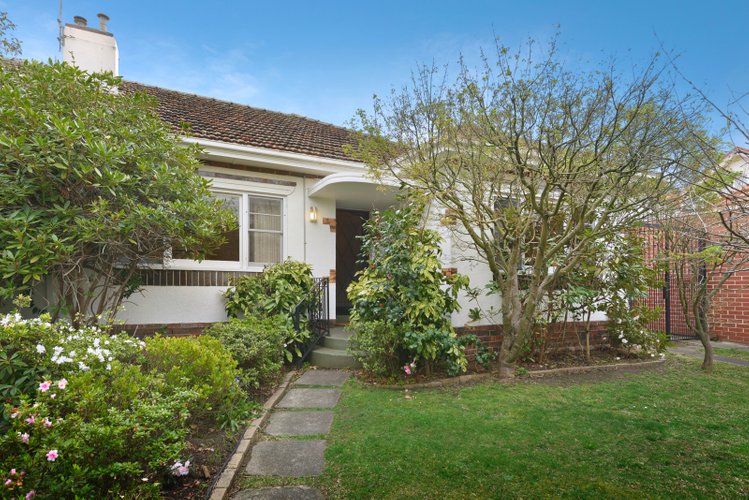 23 St Johns Avenue Mont Albert 3127