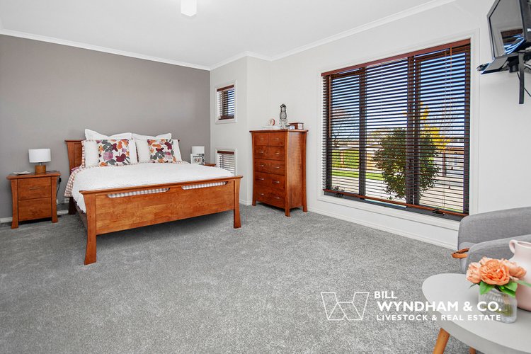 23 The Backwater, Eastwood