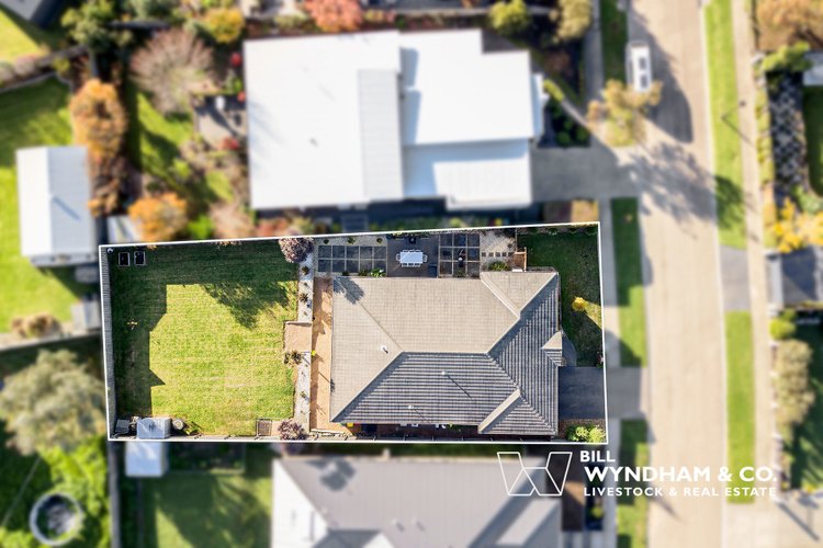 23 The Backwater, Eastwood