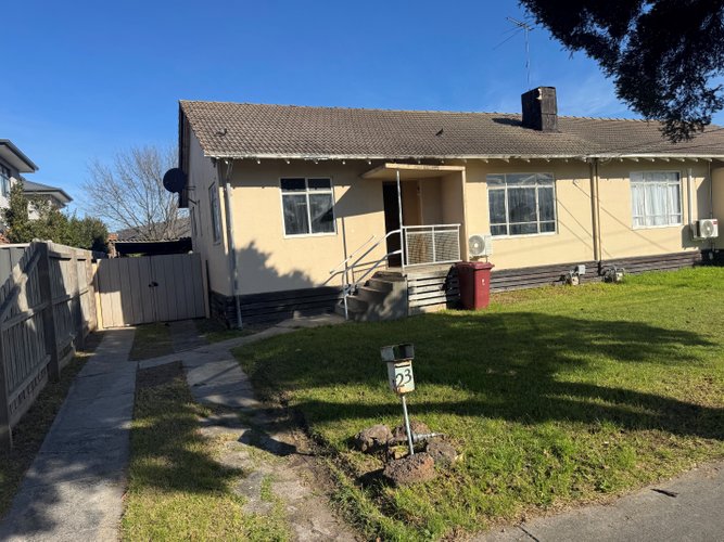 23 Wattle Drive Doveton 3177