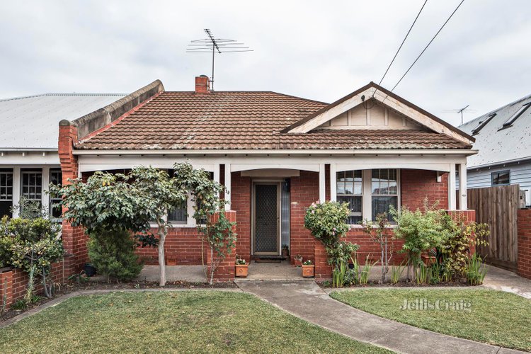 23 Woolhouse Street Northcote 3070