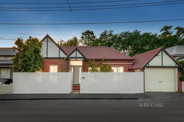 23 Young Street St Kilda East 3183