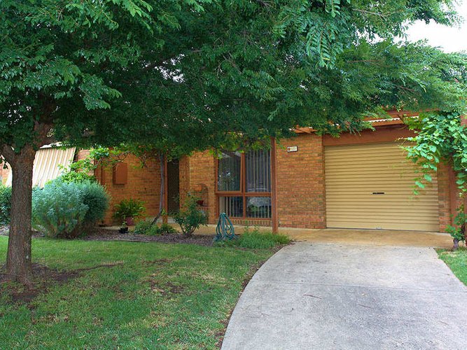 2 30 Elizabeth Street Bayswater 3153