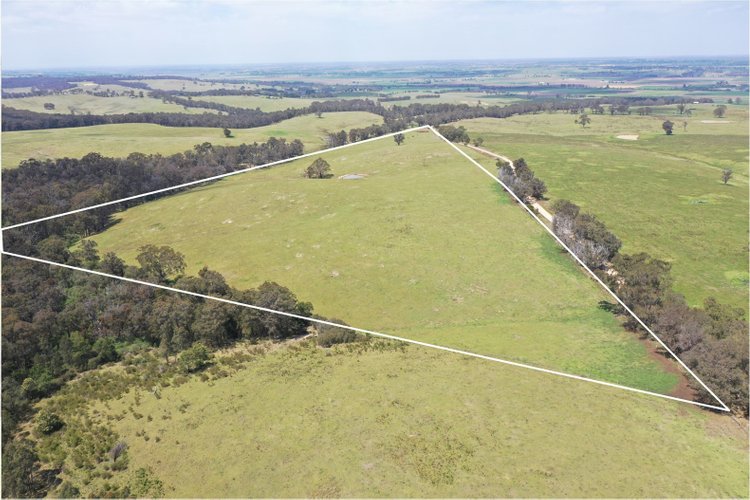 230 Weir Road, Wuk&nbsp;Wuk