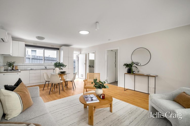 2 31 Bell Street Hawthorn 3122