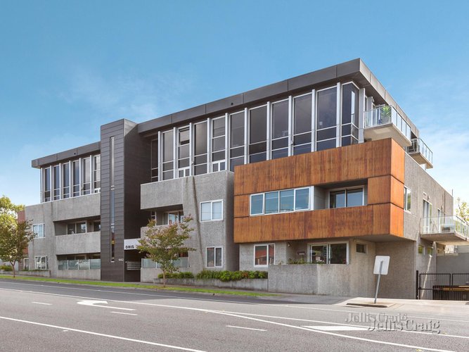 23 1062-1064 Burke Road Balwyn North 3104
